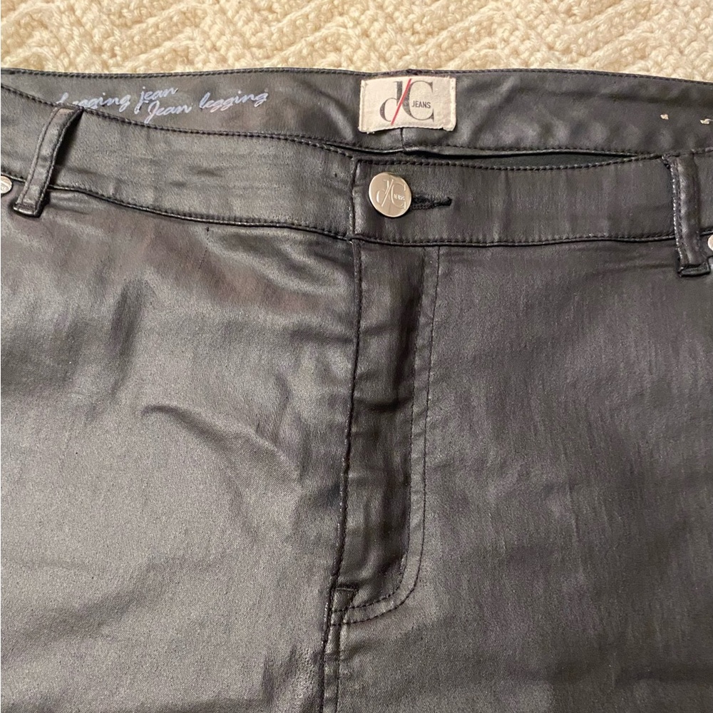 DC Brand Women's Black Jeans